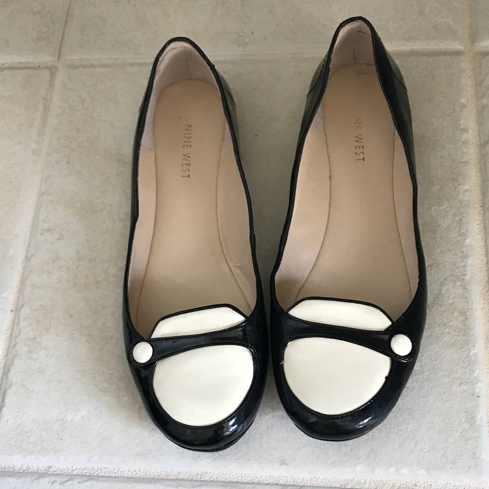 Nine West flats like new